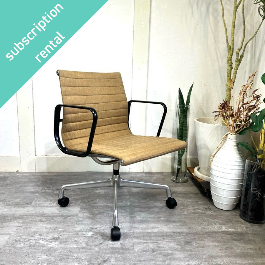 【サブスクレンタル専用】ハーマンミラー / Herman Miller イームズ アルミナムグループ マネジメントチェア ベージュ デスクチ –  RESTYLE