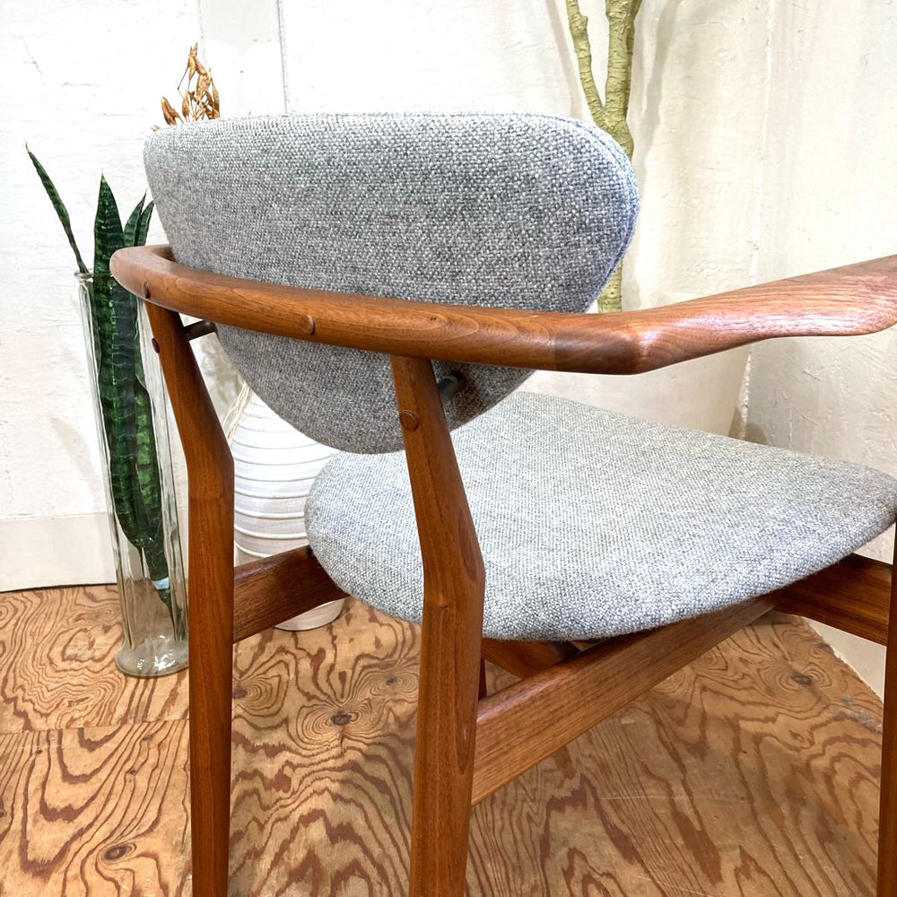 ハウスオブフィンユール / House of Finn Juhl 109Chair アームチェア フィン・ユール 中古 北欧 デンマーク 名作 –  RESTYLE