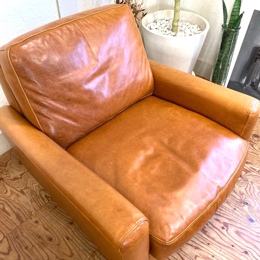 アクメファニチャー / ACME Furniture FRESNO 1人掛けソファ オイルレザー 中古 ブラウン キャメル ヴィンテージ風 –  RESTYLE