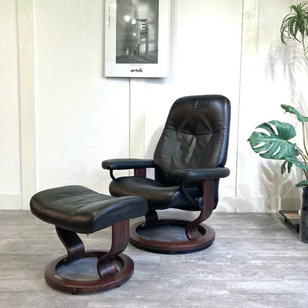 エコーネス EKORNES ストレスレスチェア コンサル Stressless Consul オットマン Sサイズ 本革張り ブラック 中古 –  Restyle