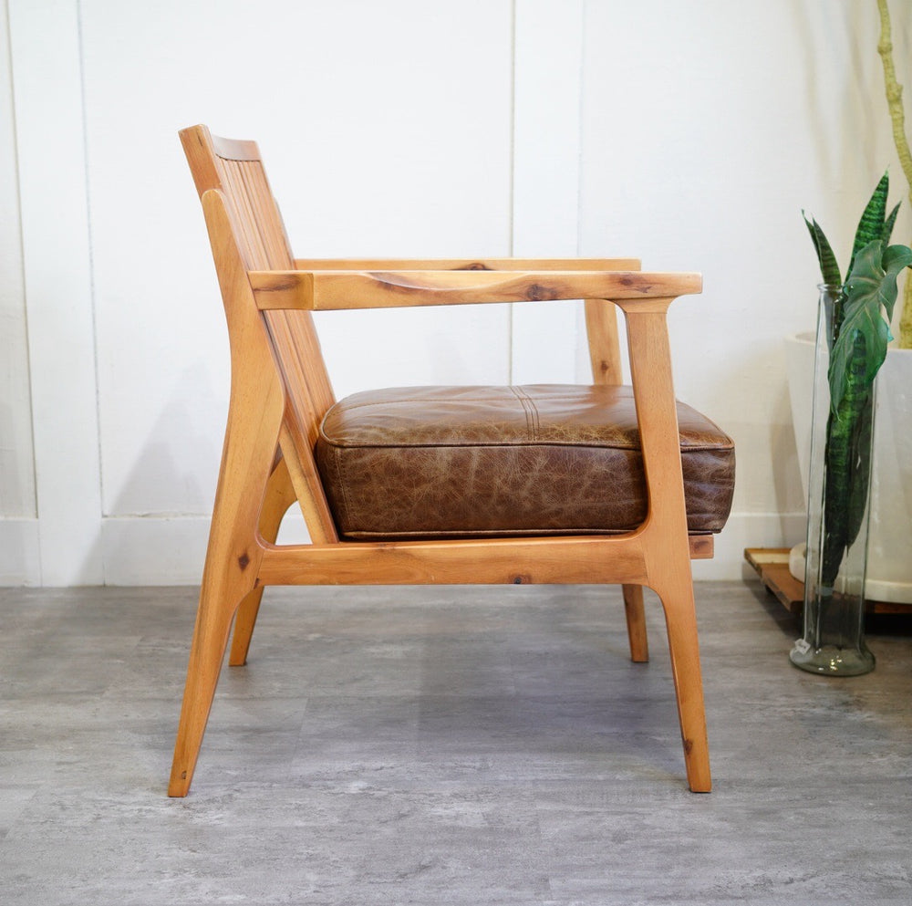 WTW / ダブルティー アペルト / APERTO CHAIR ダイニングチェア レザー 中古 ブラウン 本革 かっこいい ヴィンテージ調 –  Restyle