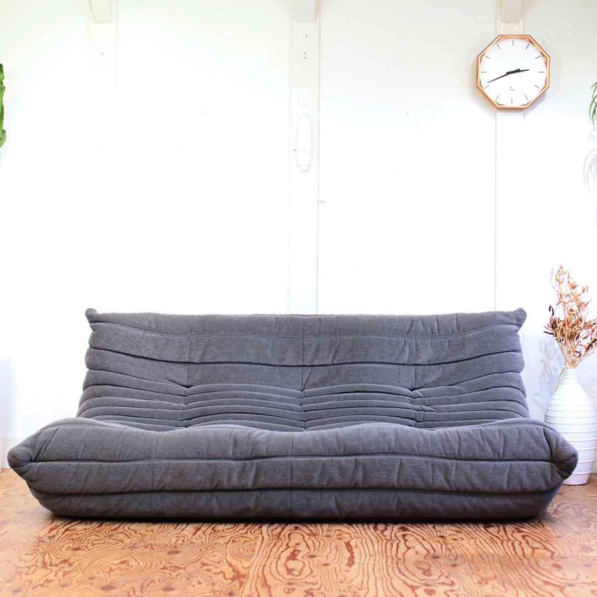 リーン・ロゼ / ligne roset トーゴ / Togo トリプルソファ 限定 スワロフスキー ミッシェル・デュカロワ 中古 グレー –  RESTYLE