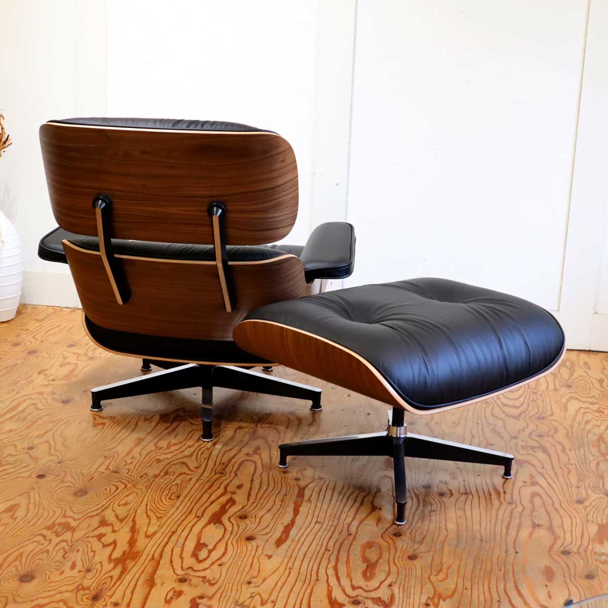 ハーマンミラー Herman Miller イームズラウンジチェア オットマン ウォールナット 中古 – RESTYLE