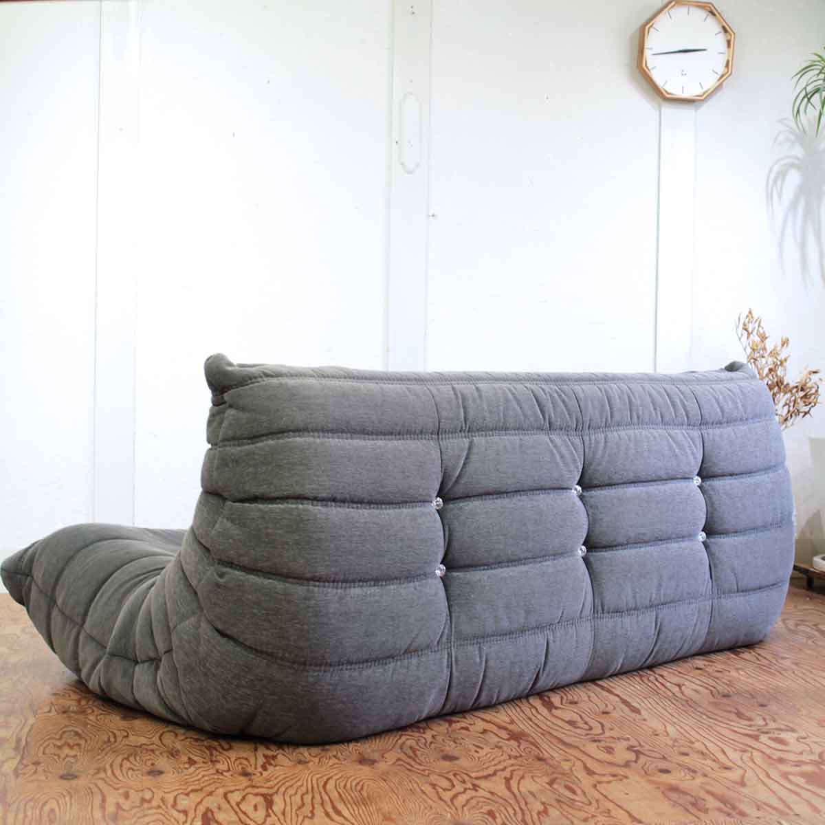 リーン・ロゼ / ligne roset トーゴ / Togo トリプルソファ 限定 スワロフスキー ミッシェル・デュカロワ 中古 グレー –  RESTYLE