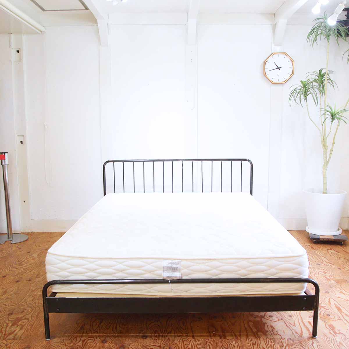 ジャーナルスタンダードファニチャー サンクベッド / SENS BED Dサイズ ダブル 中古 – RESTYLE