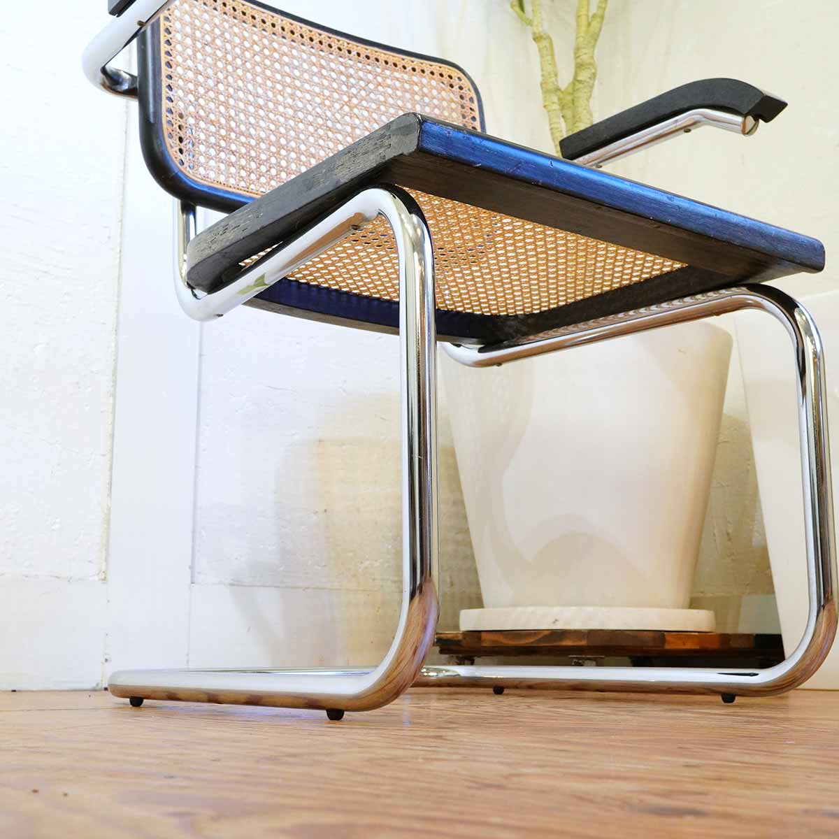 CESCA CHAIR チェスカチェア 【29】マルセル・ブロイヤー カンティレバー ヴィンテージ 中古 – RESTYLE