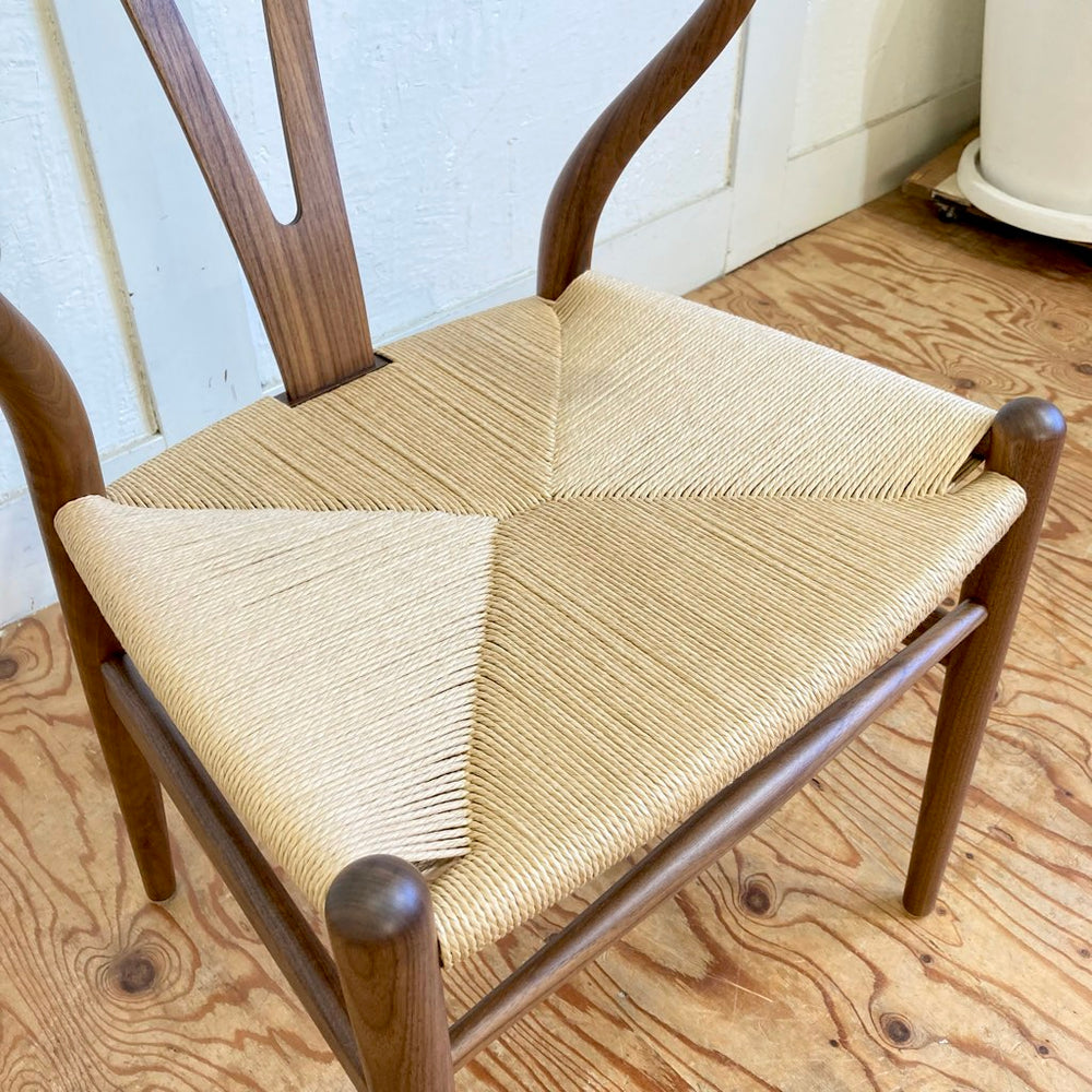 カール・ハンセン＆サン / Carl Hansen ＆ Søn Yチェア CH24 ハンス J. ウェグナー ウォールナット 【2】 中古 –  RESTYLE