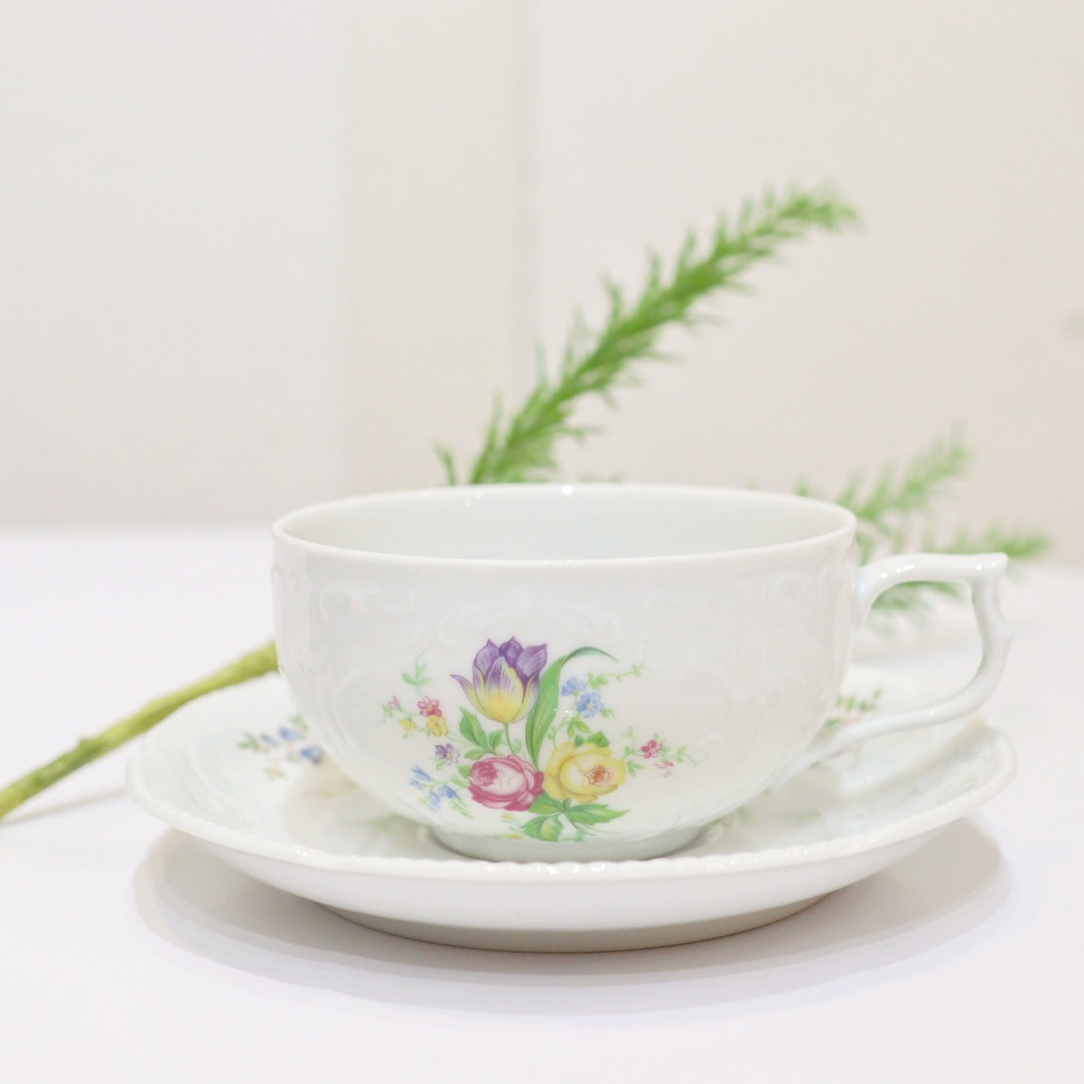 ローゼンタール / Rosenthal クラシック ローズ フラワーブーケ カップ＆ソーサー 中古