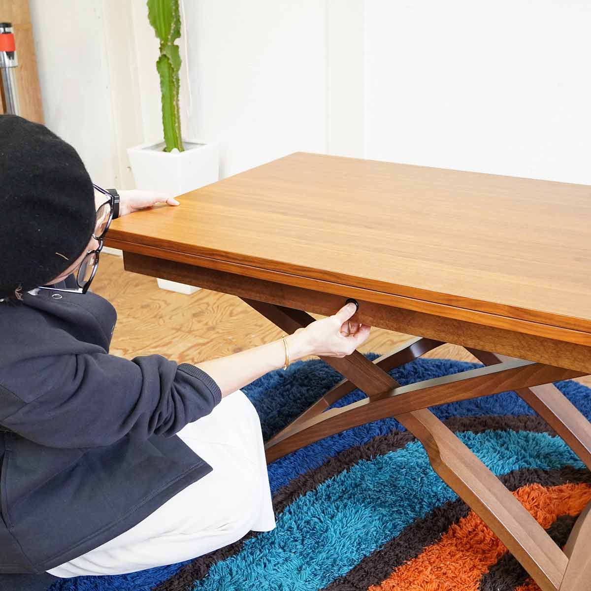 カリガリス / Calligaris コヌビア マスコッティ 伸長 昇降 テーブル 中古 ウォールナット イタリア モダン 機能的 – RESTYLE