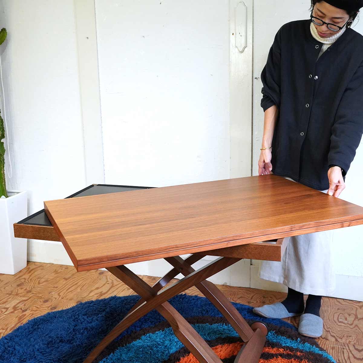 カリガリス / Calligaris コヌビア マスコッティ 伸長 昇降 テーブル 中古 ウォールナット イタリア モダン 機能的 – RESTYLE