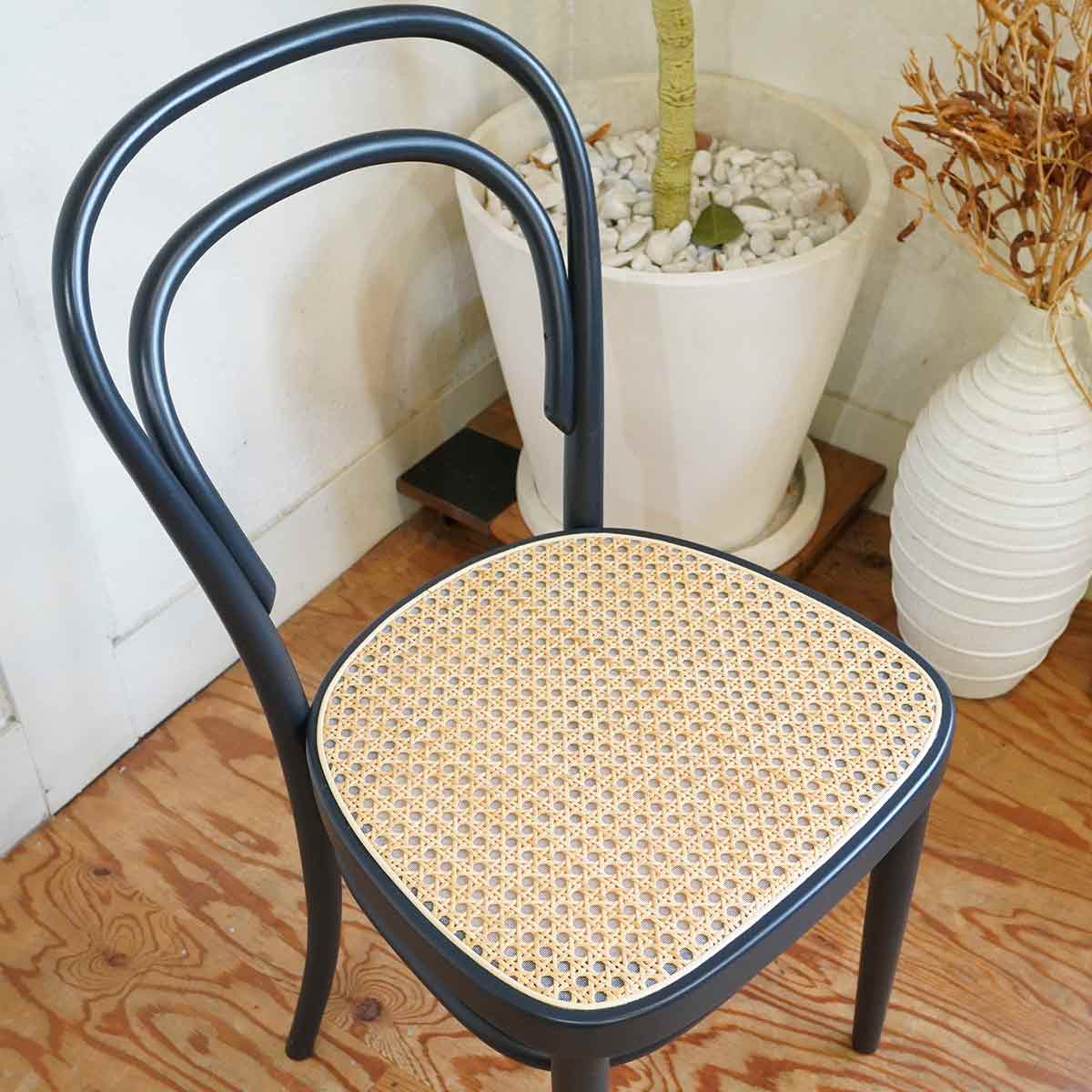 トーネット / THONET 214チェア 曲木椅子 ベントウッドチェア ミヒャエル・トーネット 中古 名作椅子 ブラック 籐 ダイニング –  Restyle