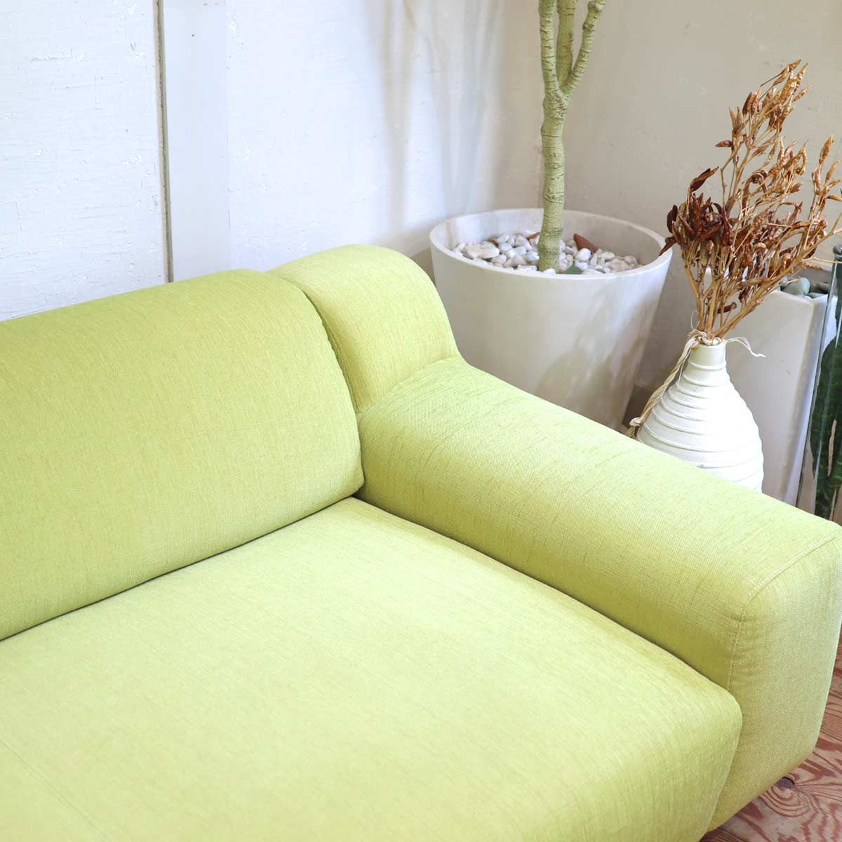 イデー / IDEE プレジール / PLAISIR SOFA 3人掛け ソファ グリーン ローソファ コンパクト 中古 – RESTYLE