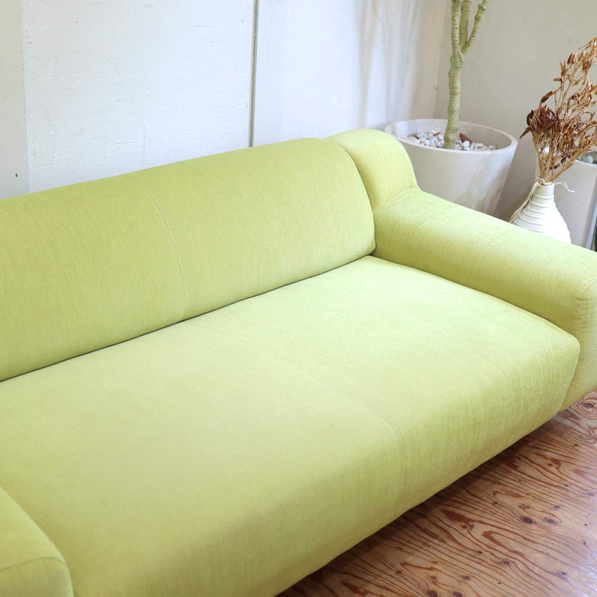 イデー / IDEE プレジール / PLAISIR SOFA 3人掛け ソファ グリーン ローソファ コンパクト 中古 – RESTYLE