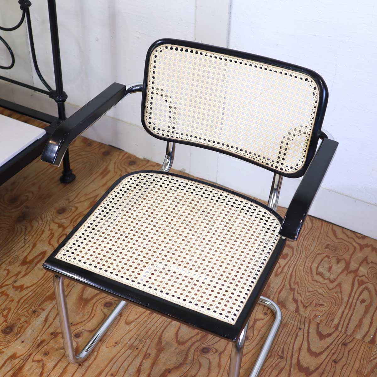 CESCA CHAIR チェスカチェア 【30】マルセル・ブロイヤー カンティレバー ヴィンテージ 中古 – Restyle