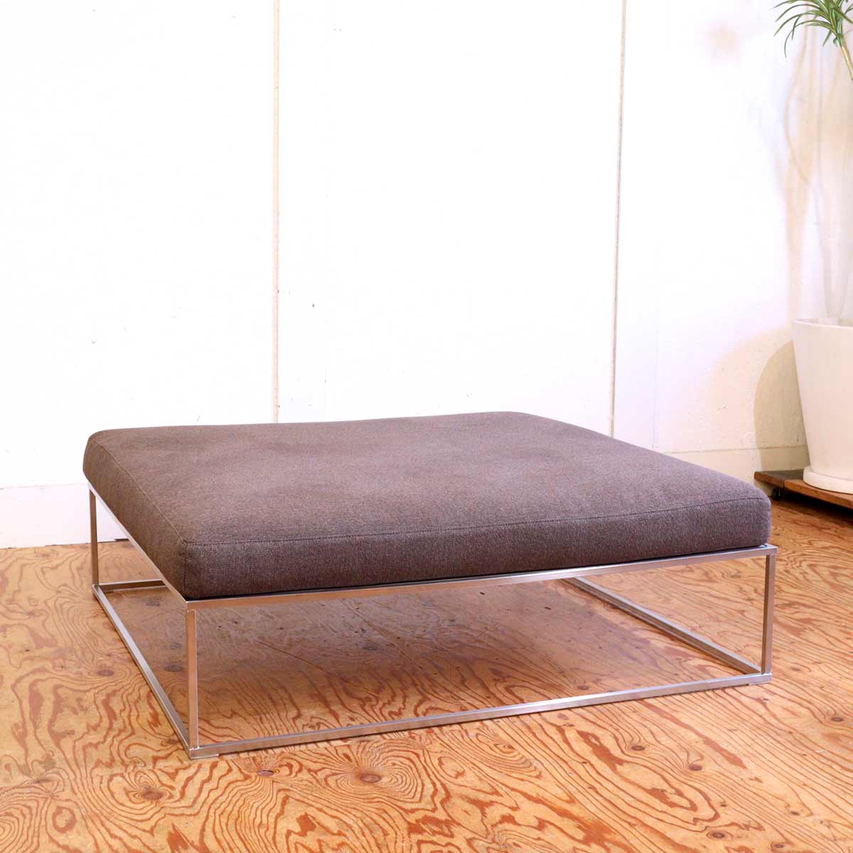 カッシーナ・イクスシー / Cassina ixc. イル / ILE オットマン スツール 中古